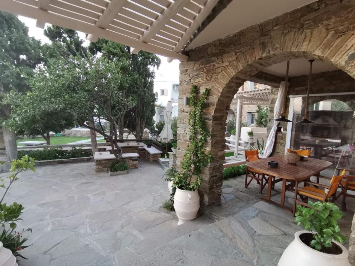 Romanos Summer House Villa Agios Romanos Exterior photo